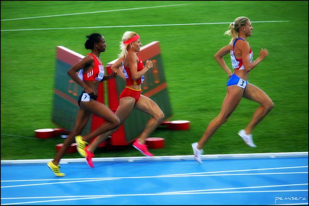 2010 European Athletics Championships – Women's 3000 metres steeplechase.}} |Source=http://www.flickr.com/photos/pemisera/4845907409/ 